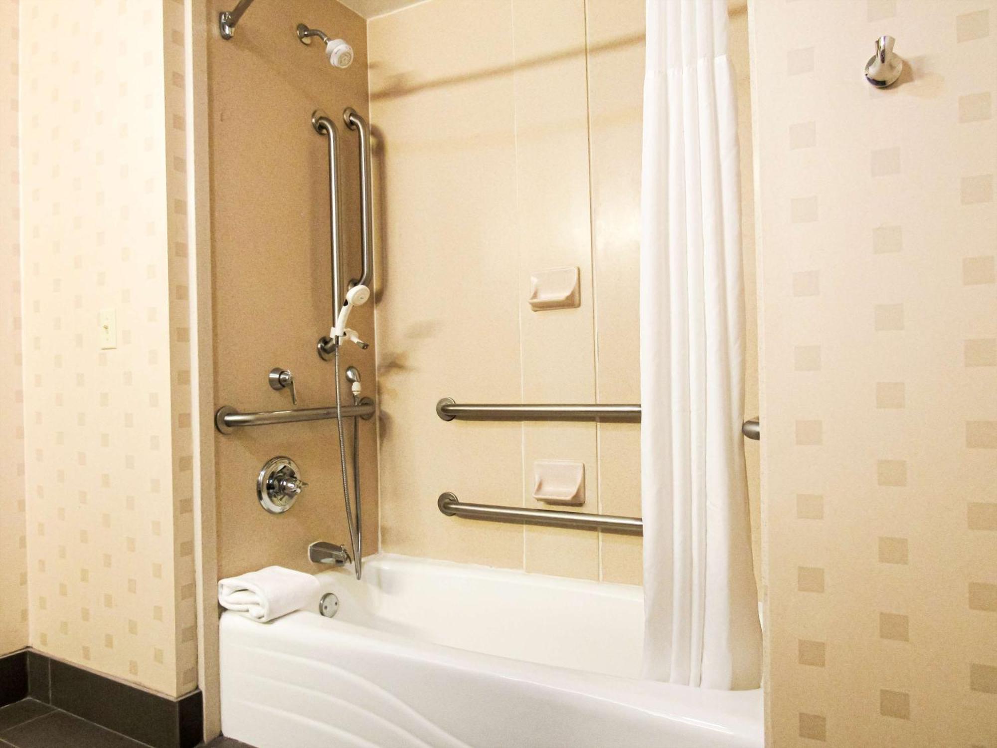 Hampton Inn Oxford-West Exterior foto